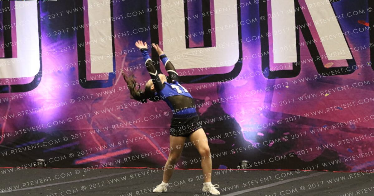 Tyneside Ignite Daisy Robinson · FC Circus Spectacular