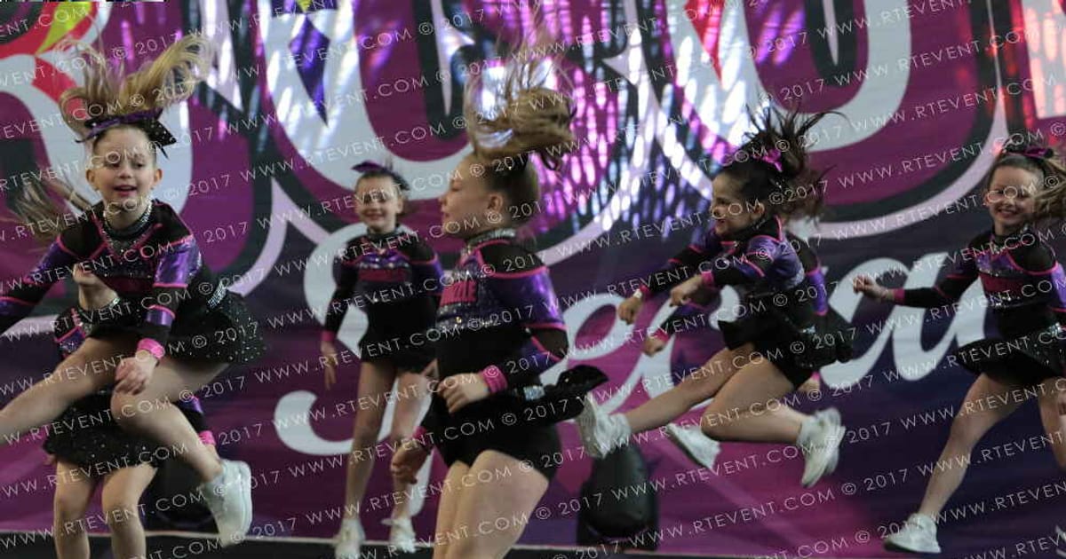Shadazzle Crystals · FC Circus Spectacular