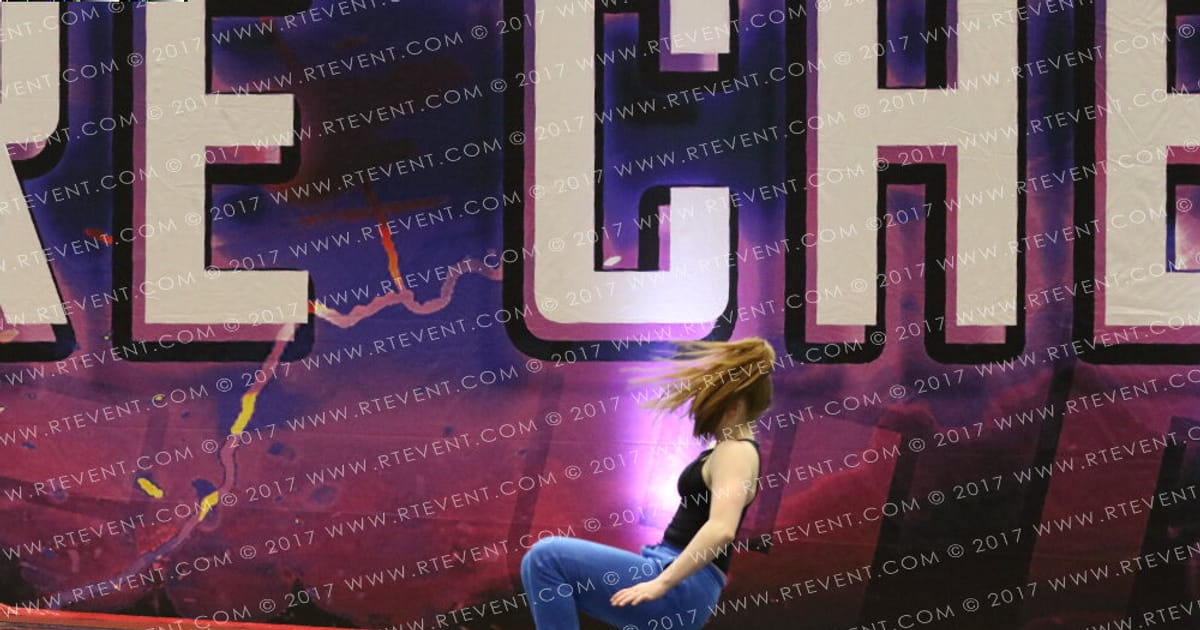 Majors Cheer   Dance Academy Maddison Harris · FC Circus Spectacular
