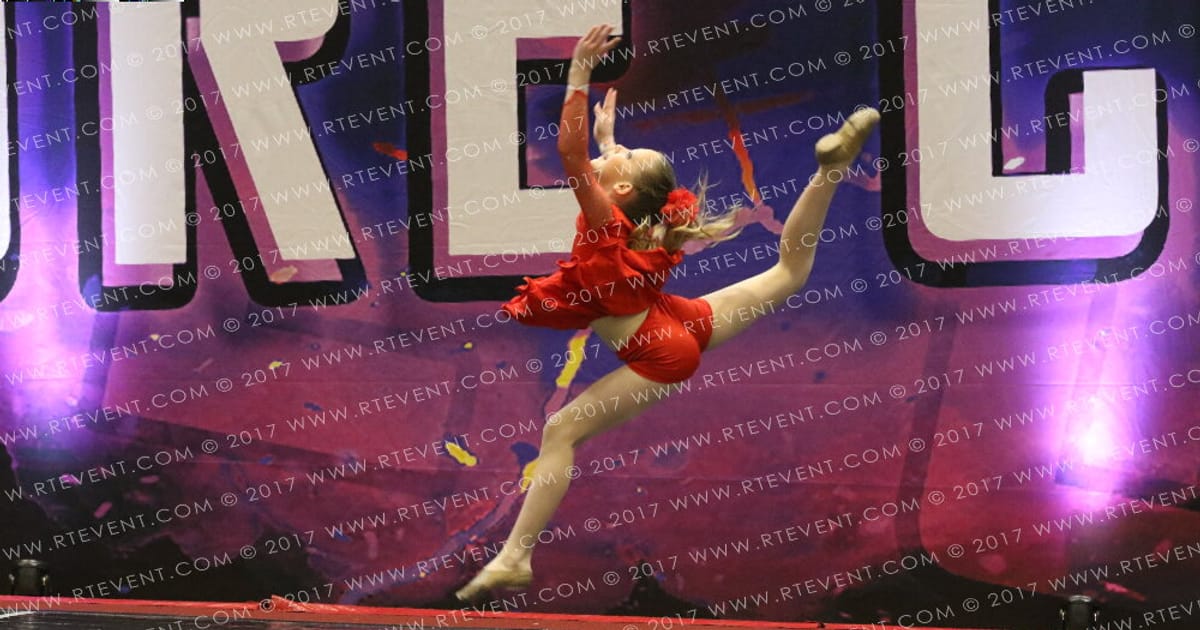 Intensity Cheer and Dance Anwyn Challacombe · FC Circus Spectacular