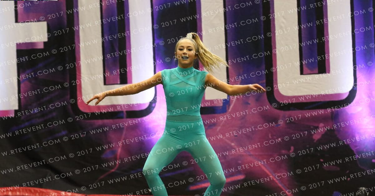 Hartlepool Hawks Cheerleading Academy Sophia Watt · FC Circus Spectacular