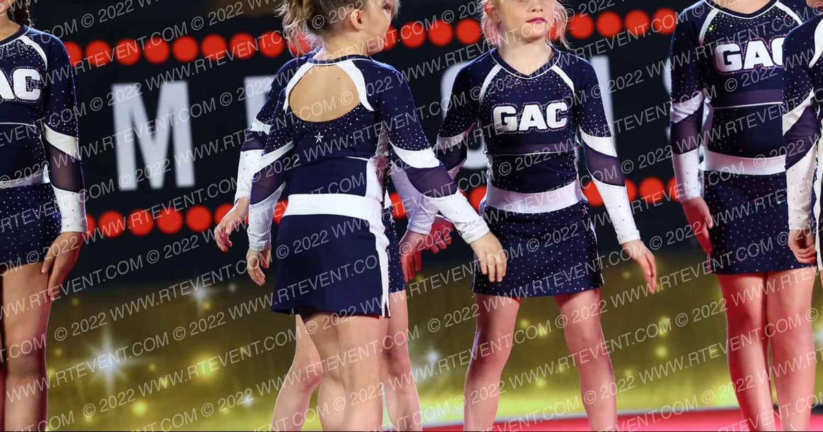 Greensboro All Star Cheerleading Mini Moonstones · Encore Concord Showdown