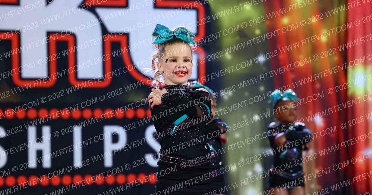 Cheer Extreme Tiny Belles · Encore Concord Showdown
