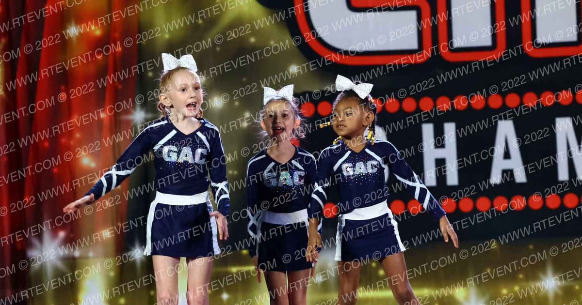 Greensboro All Star Cheerleading Tiny Diamonds · Encore Concord Showdown