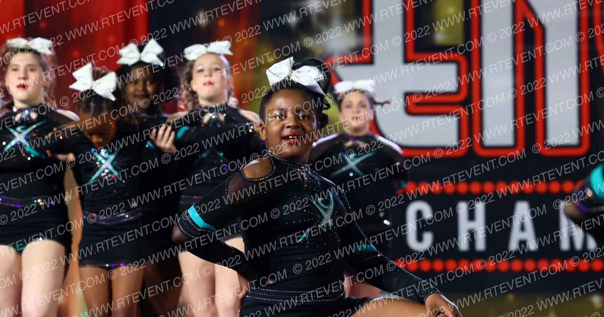 Cheer Extreme Lady Glam · Encore Concord Showdown