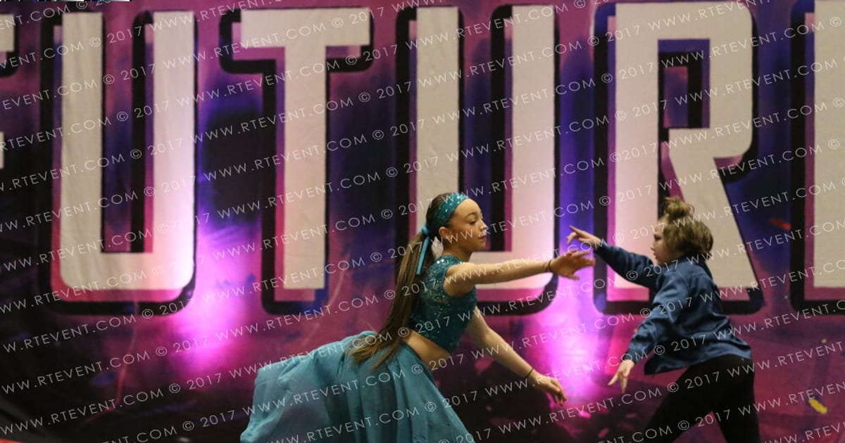 Tycoons Allstars Delphyne · FC Circus Spectacular