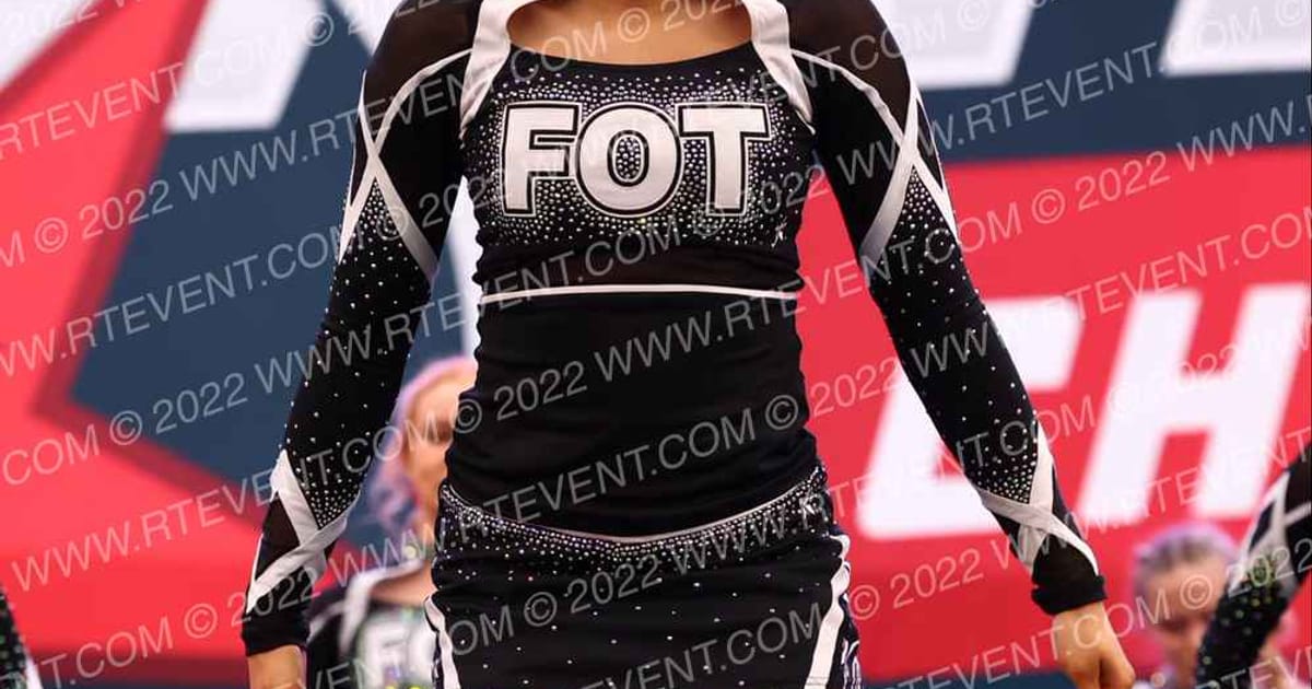 Flipping Out Tumbling Queens · MAC Wildwood Grand Nationals