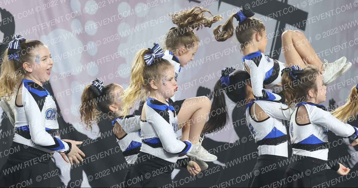 Oxford Cheer Makos · DEEP SOUTH KINGS OF ROCK CLASSIC