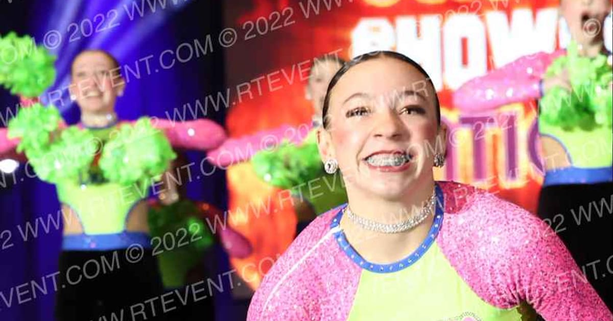Foursis Dance Academy Foursis Dazzler Jr Dance Team · GLCC Grand Nationals