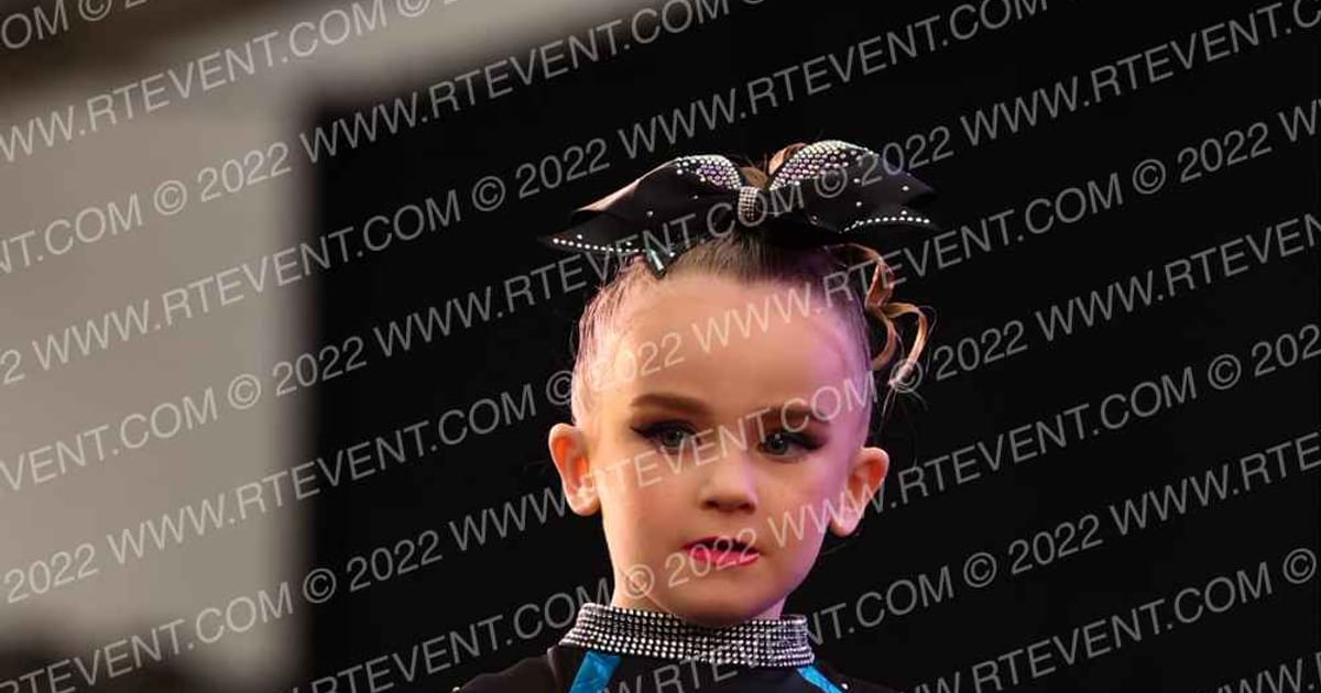 Long Island Cheer Dazzle · MAC Wildwood Grand Nationals