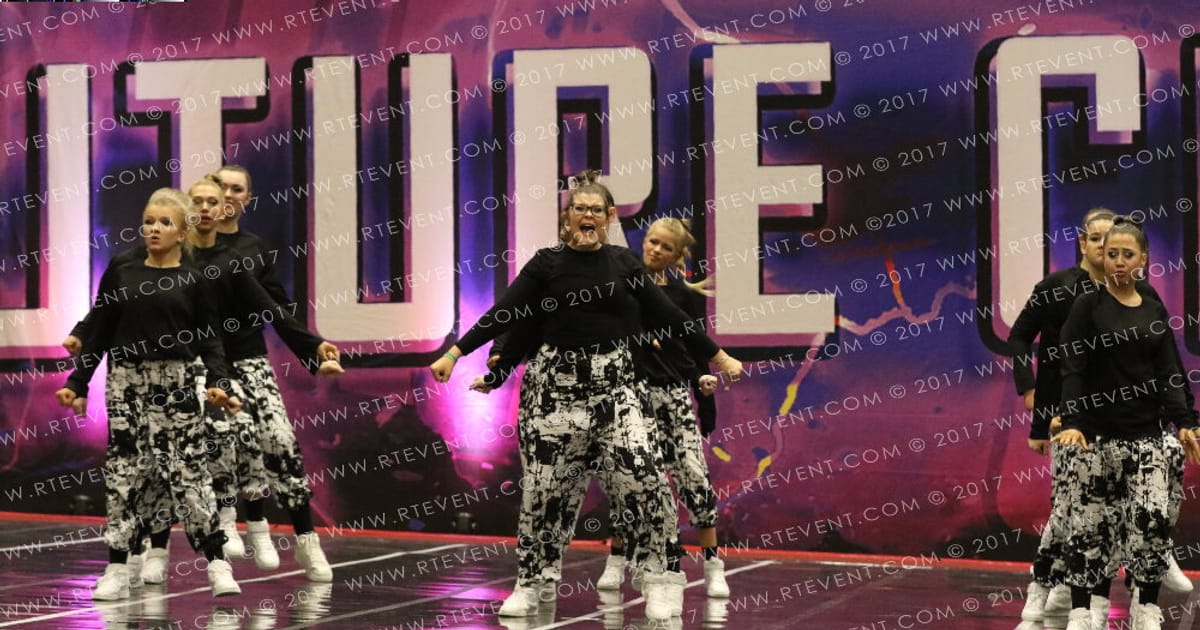 Intensity Cheer and Dance INFERNO · FC Circus Spectacular