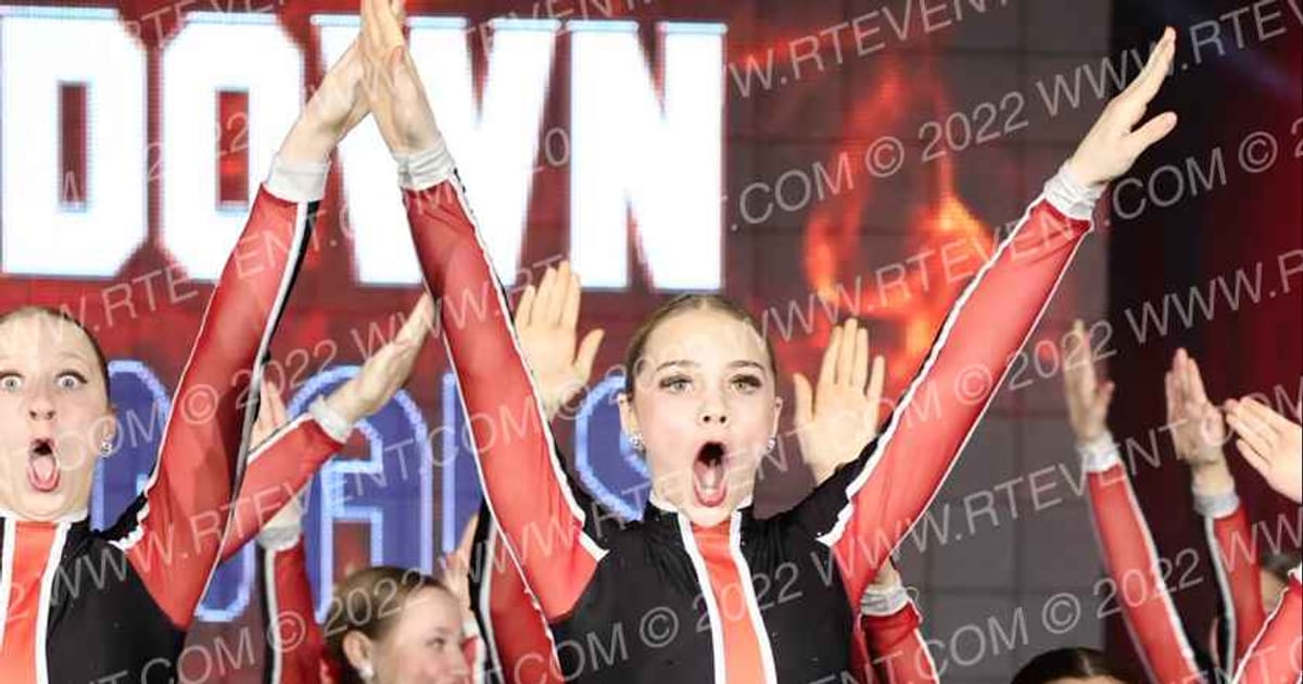 Foursis Dance Academy Foursis Dazzlerette Dance Team · GLCC Grand Nationals