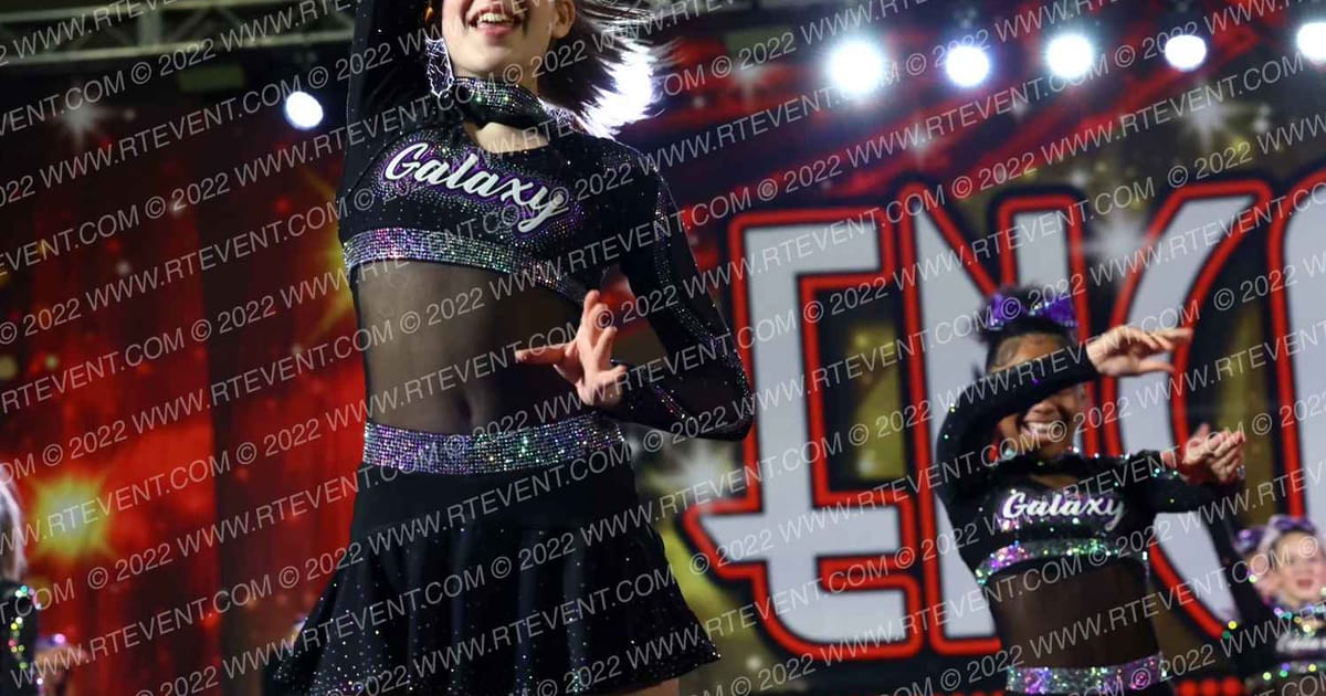 Elite Galaxy Cheer Comets · Encore Concord Showdown