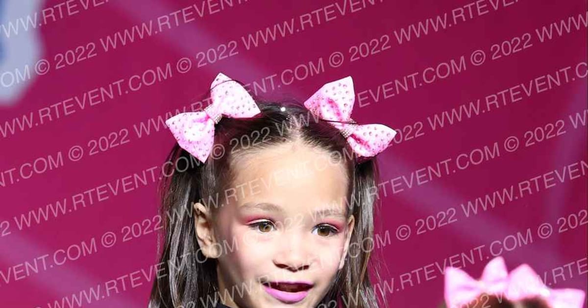 Cheer Athletics Pensacola Coastal Cubs · Deep South Destin Beach Nationals