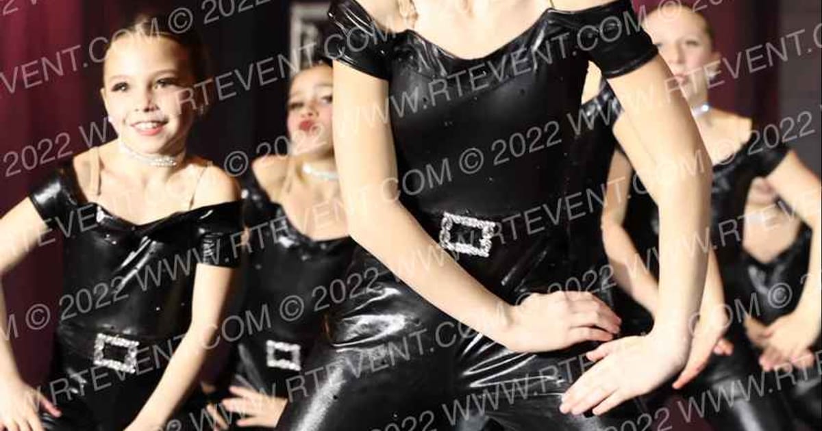 Foursis Dance Academy Foursis Dazzler Dynamite Dance Team · GLCC Grand Nationals
