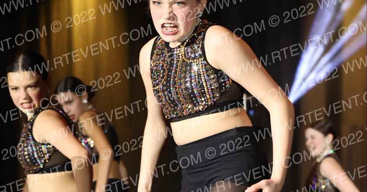 Foursis Dance Academy Foursis Dazzlerette Dance Team · GLCC Grand Nationals
