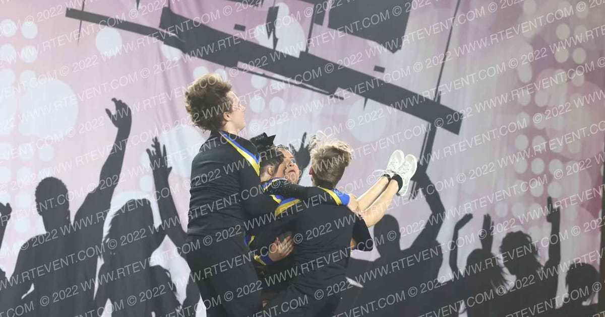 Pinnacle Cheer Memphis Rust · DEEP SOUTH KINGS OF ROCK CLASSIC