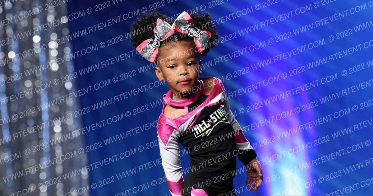 Exclusive Elite All-Stars EEA Pink Ice · Vegas Crown