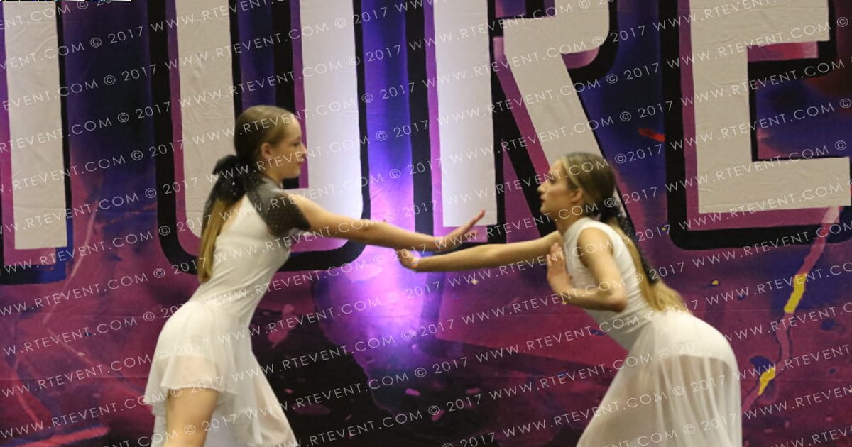 Gemstone Cheer   Dance Hollie   Amy · FC Circus Spectacular