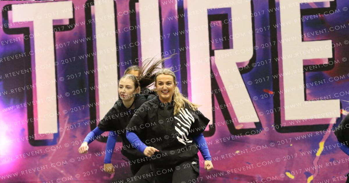 Clarets Cheer and Dance RAGE · FC Circus Spectacular