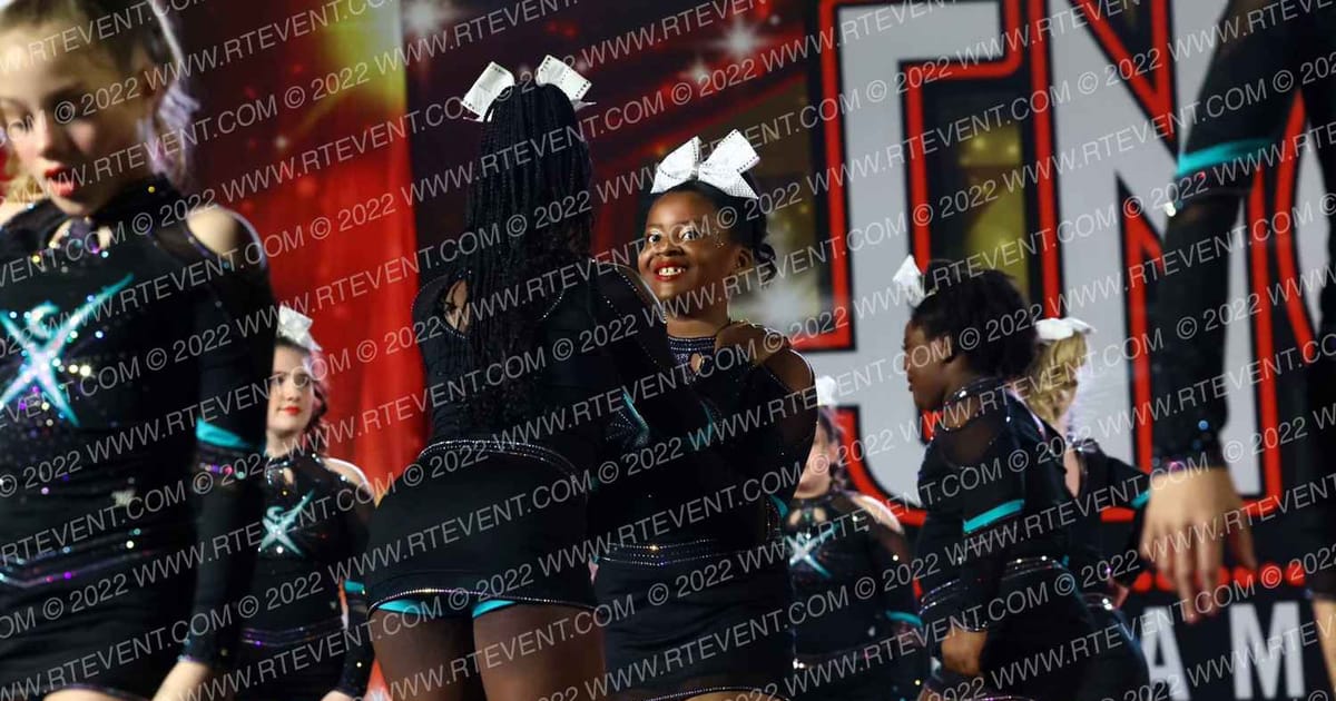 Cheer Extreme Lady Glam · Encore Concord Showdown