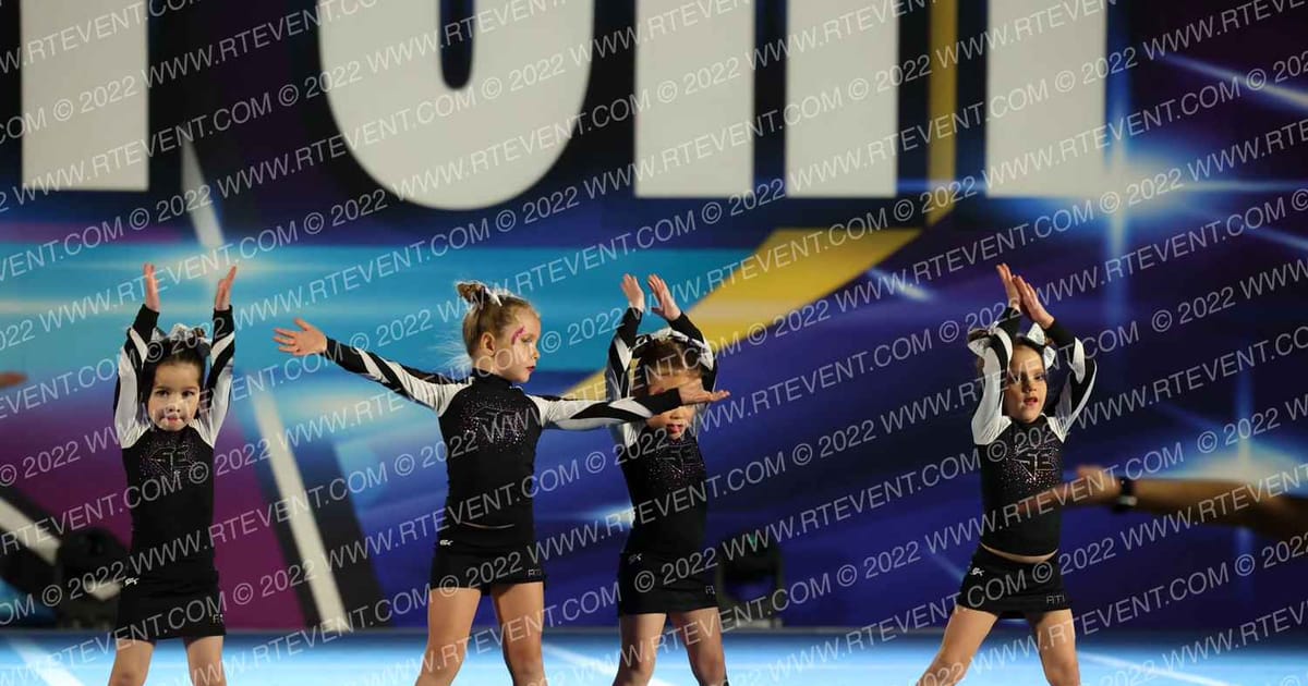 Showtime Elite Atlanta Cranberries · CHEERSPORT Atlanta Classic