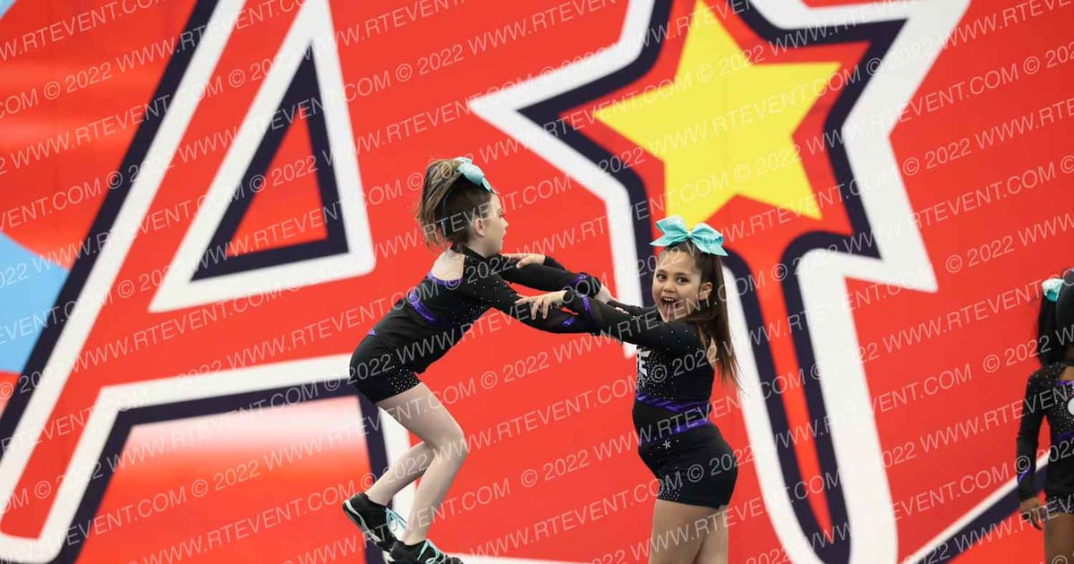 Cheer Force Elite Mini Majesty · Americas Best Bel Air RVSD