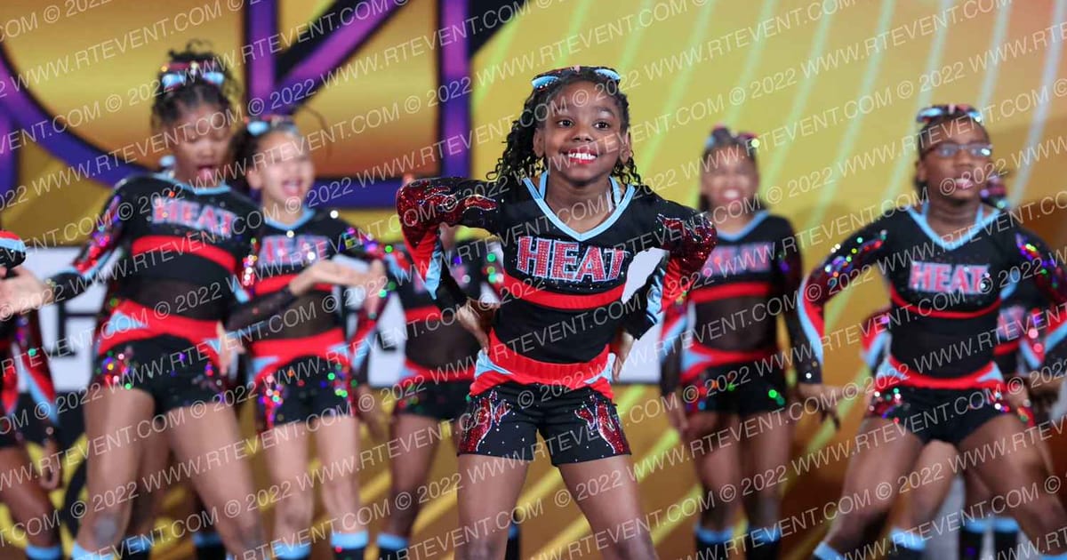 Motor City Heat  Elite Hott Sauce · Carnivale Of Champions Cheer and Dance Championships
