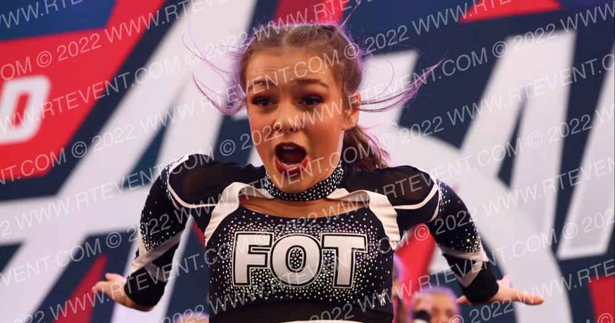 Flipping Out Tumbling Diamonds · MAC Wildwood Grand Nationals