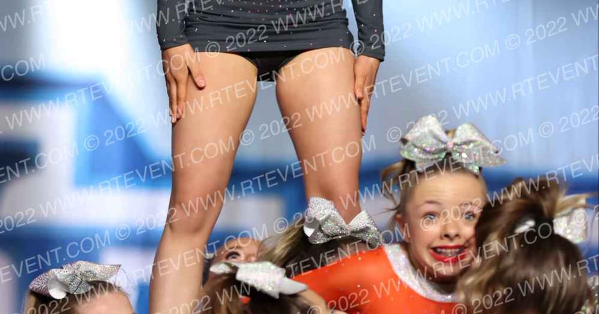 United Tumbling and Cheer Senior Assassins · PacWest Grand Nationals