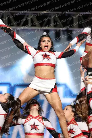 Under Eminence Athletics Wild