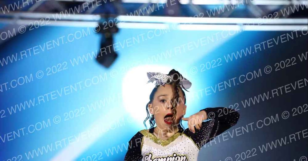 Champion Cheer Flames · Athletic Championships Kansas City Nationals