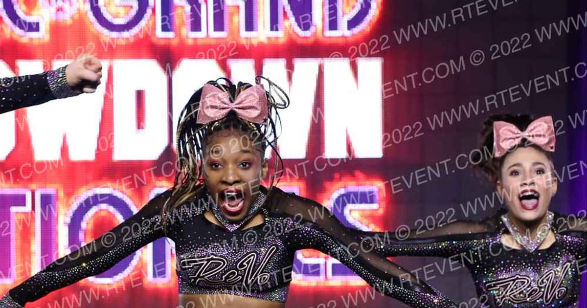 Revolt Cheerleading · GLCC Grand Nationals