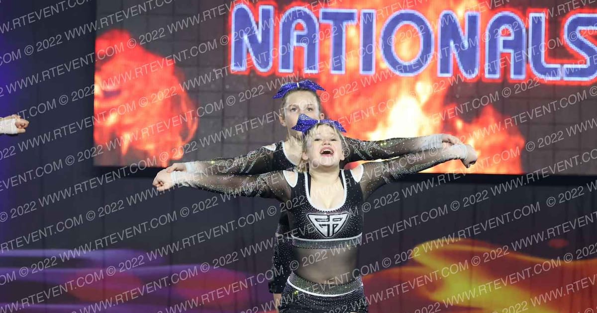 Element Athletics MKE Lady Hurricanes · GLCC Grand Nationals