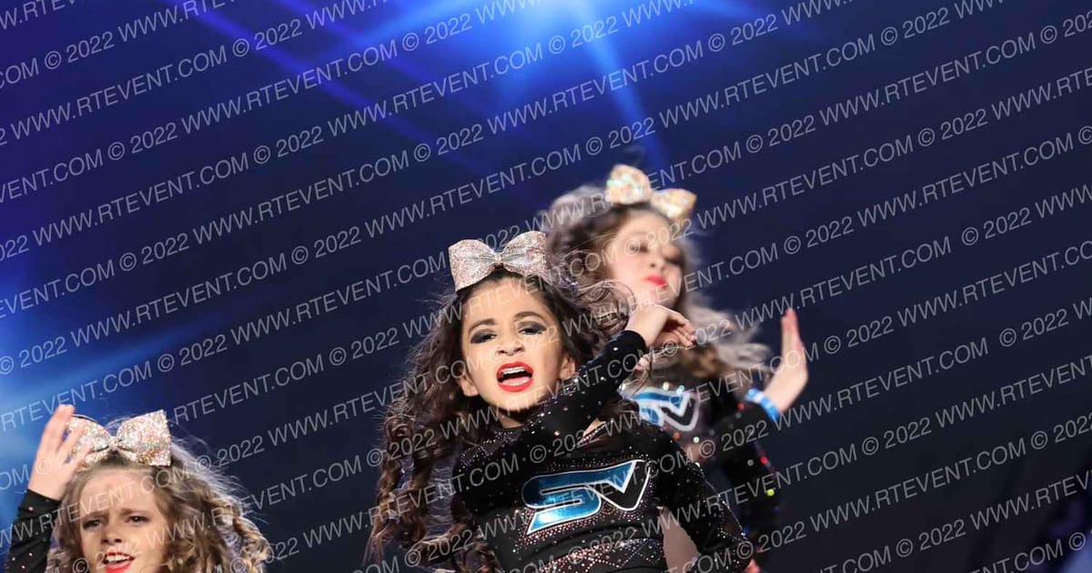 Sierra Vista Elite Queens · Vegas Crown