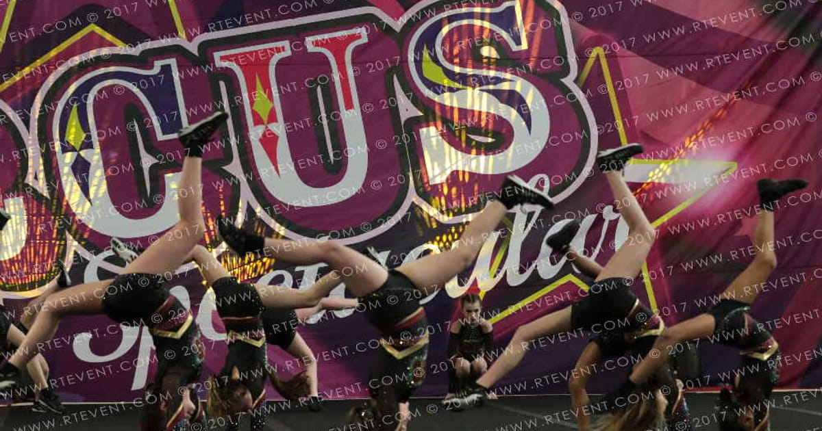 Giants Elite Ruby · FC Circus Spectacular