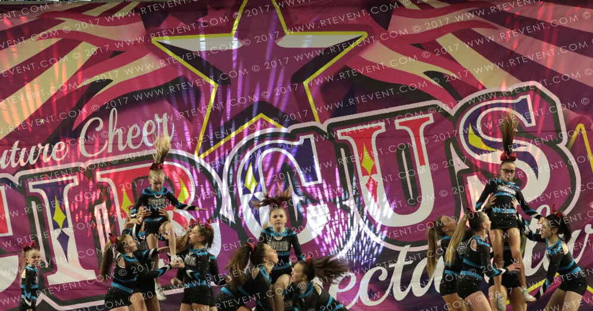 Lazer Cheer SCARLETT · FC Circus Spectacular