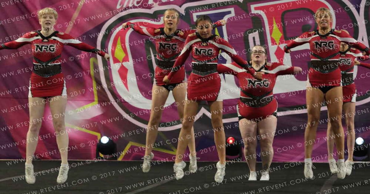 NRG Extreme Cheerleaders Queen Bees · FC Circus Spectacular