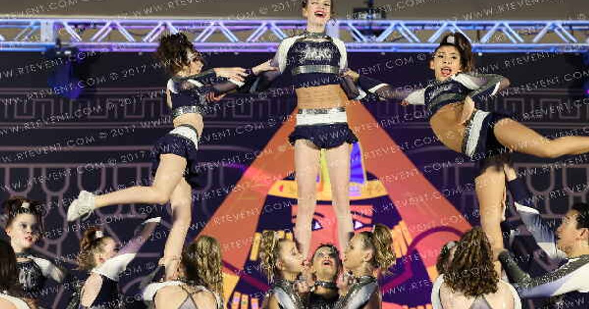 Macs Allstar Cheer MAC'S WHITE DIAMONDZ · Queen of the Nile
