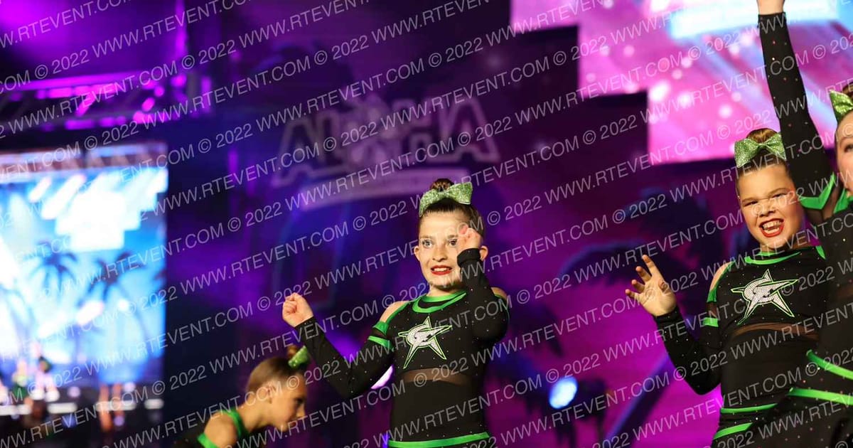CheerForce Arizona CRUSH · Aloha Grand Nationals