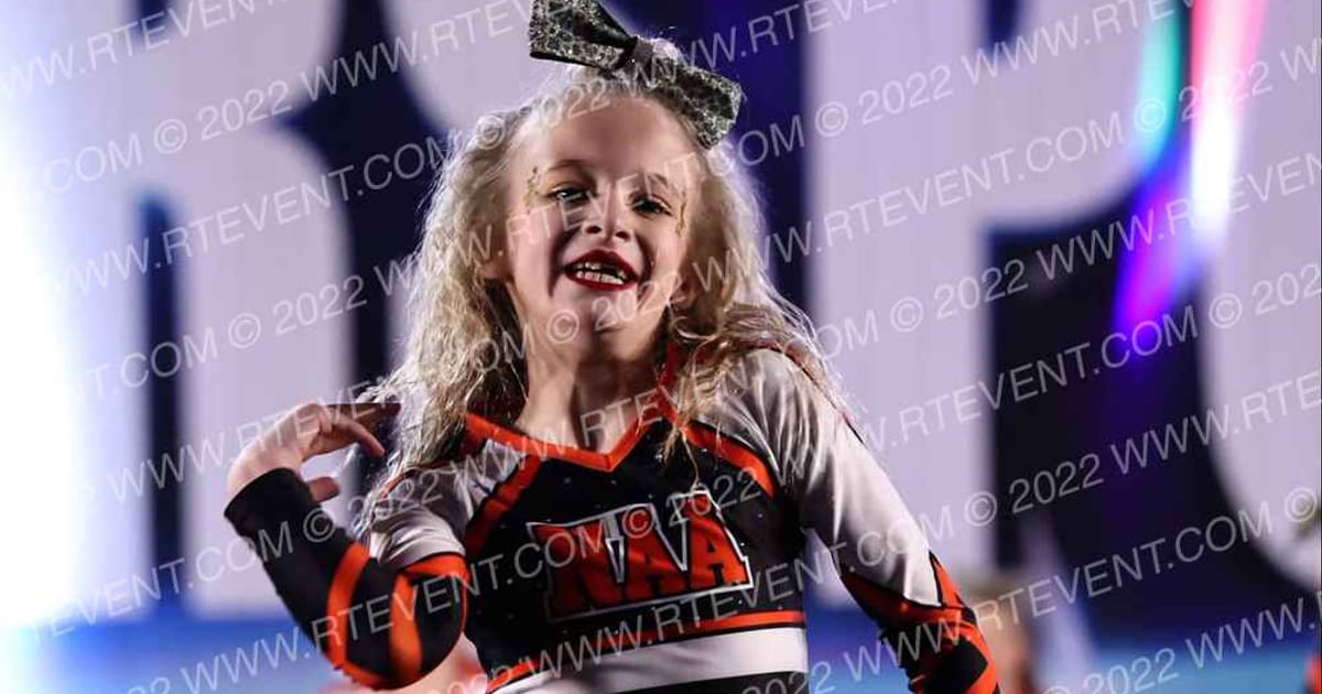 Northampton Athletic Association Shiny Diamonds · CHEERSPORT Reading Classic