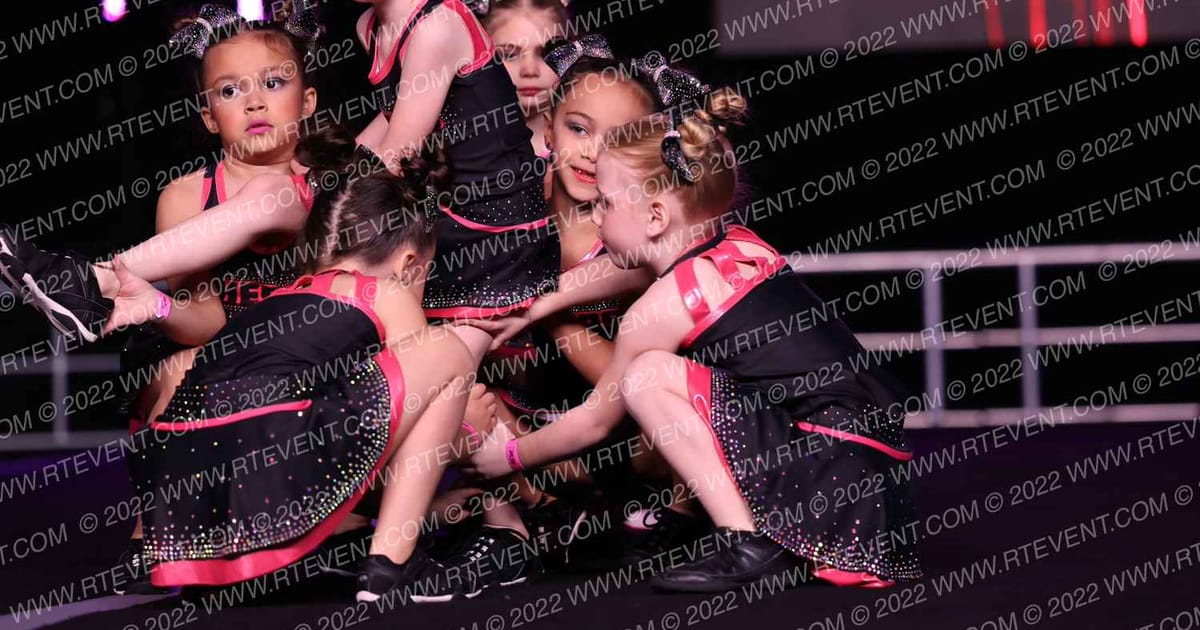 Cheers! Elite Spirit Gym Berserk · Battle in Branson Nationals