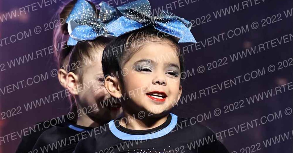 Lions Cheer Company Kittens · Gold Rush Chicago
