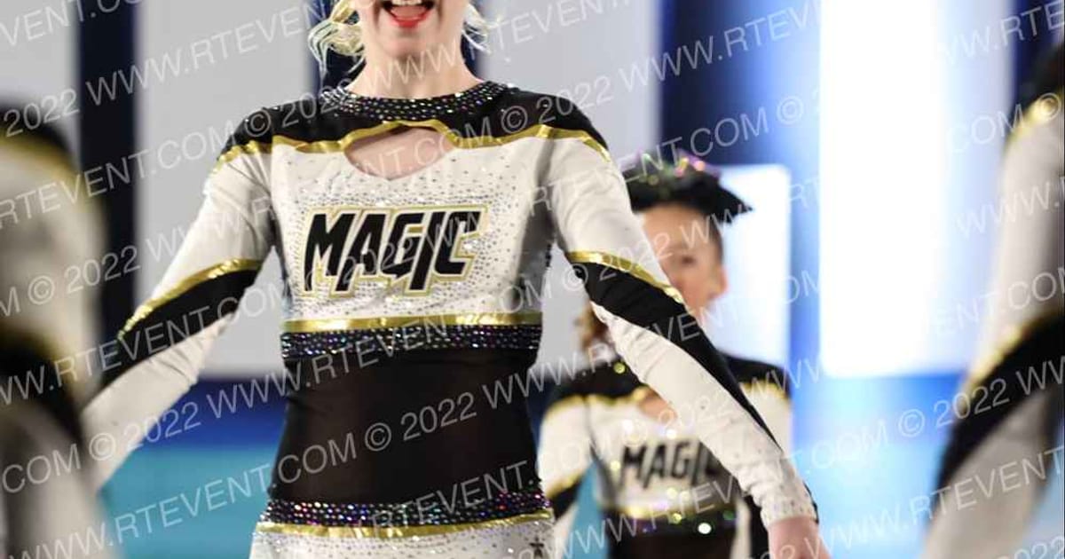 Magic Cheerleading Divas · CHEERSPORT Reading Classic
