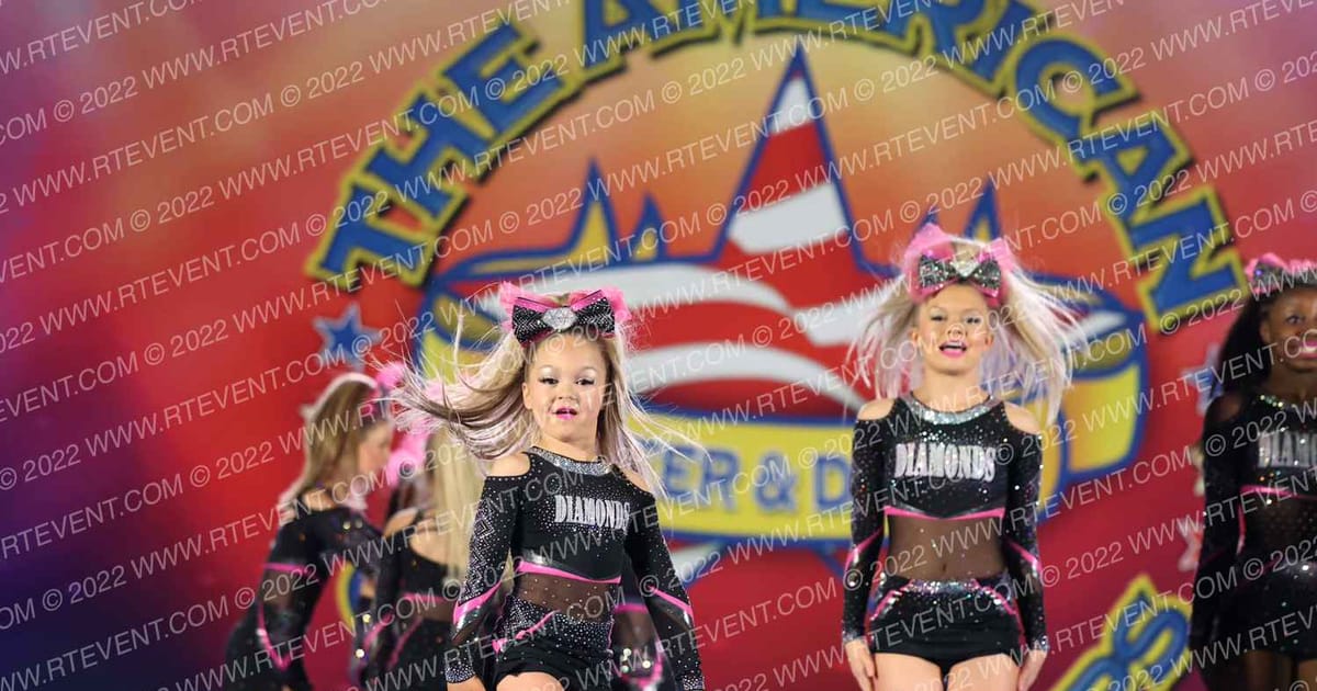 Diamonds All Stars Blush · The American Royale Sevierville Nationals DIDII