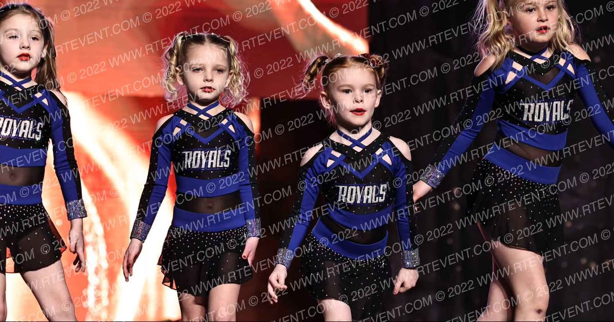 Midwest Royals All Stars Queen Bees · Gold Rush Chicago