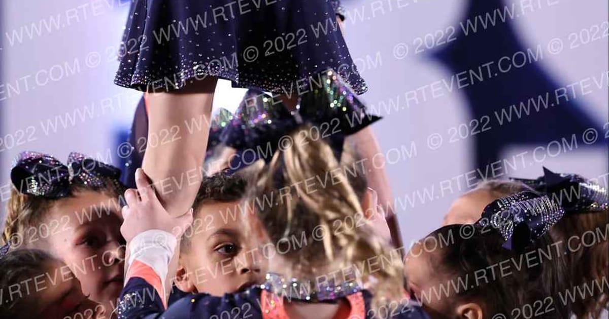 East Coast Evolution Hydra · CHEERSPORT Reading Classic