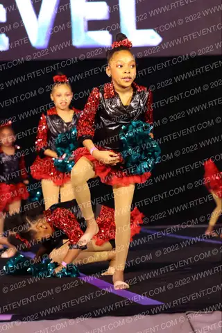 Special Edition All-Stars Diamond Pom