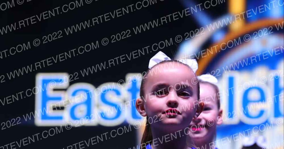 Gravity Cheer Starbursts · WCC Mohegan Sun FIXED
