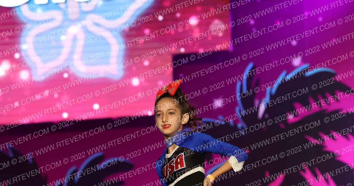 USA Starz Glitter · Aloha Grand Nationals
